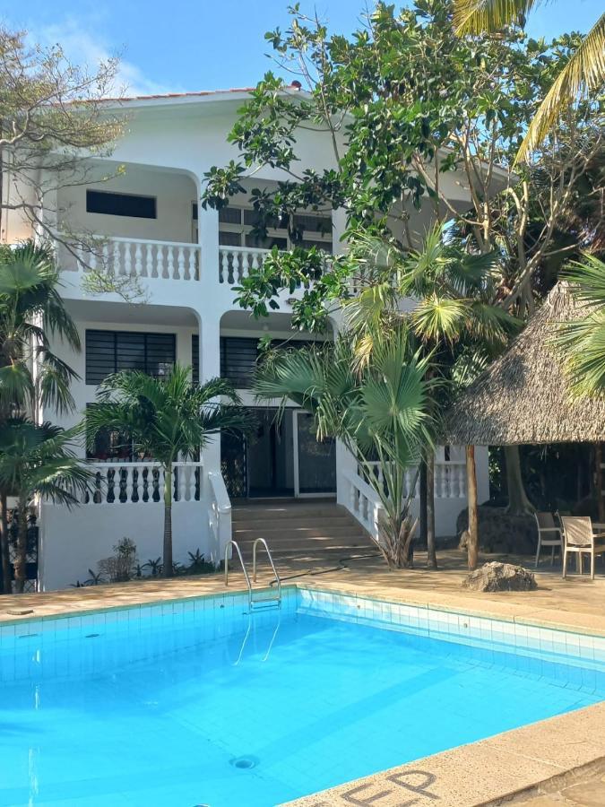 Maasai Villas Mombasa Exterior foto