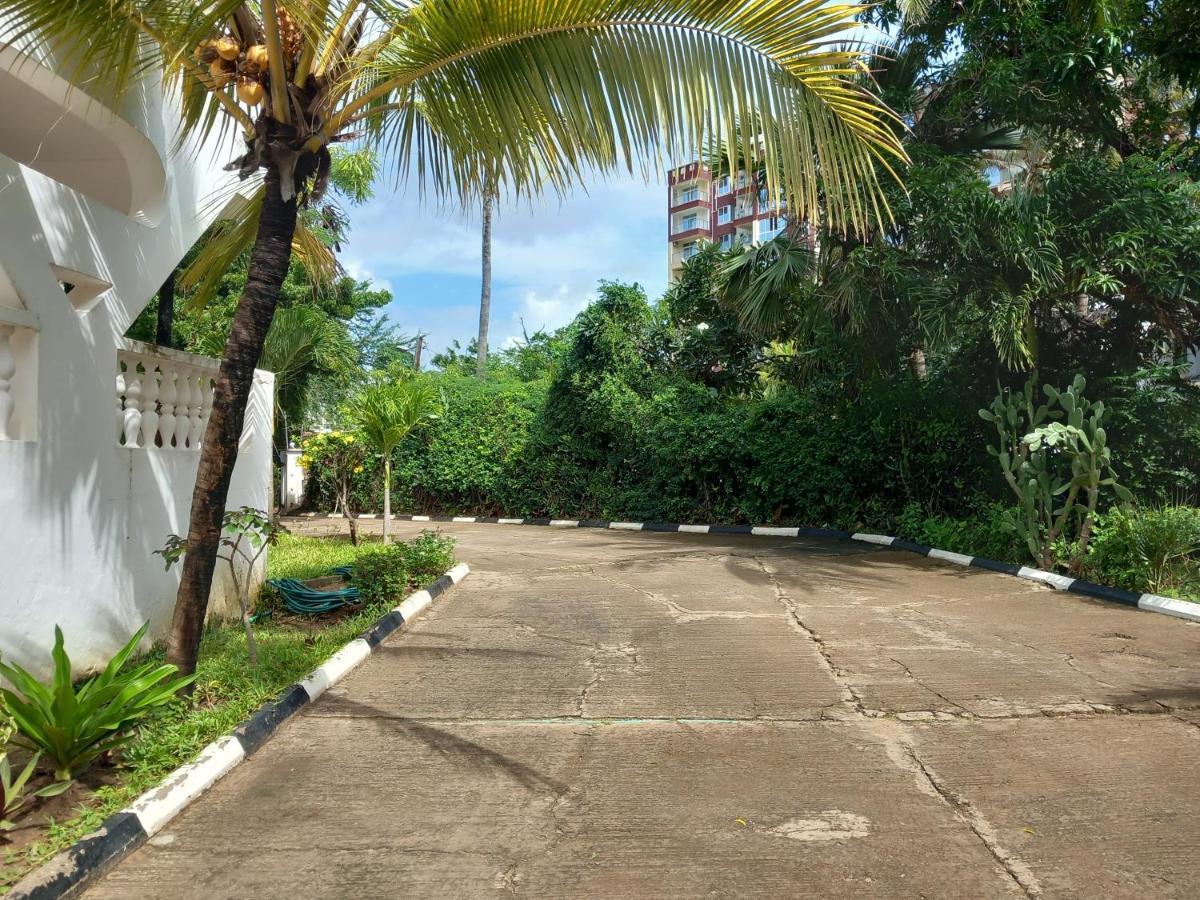 Maasai Villas Mombasa Exterior foto